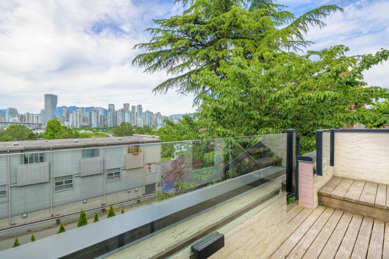Charming 1 Bdrm View Suite Vancouver Buitenkant foto