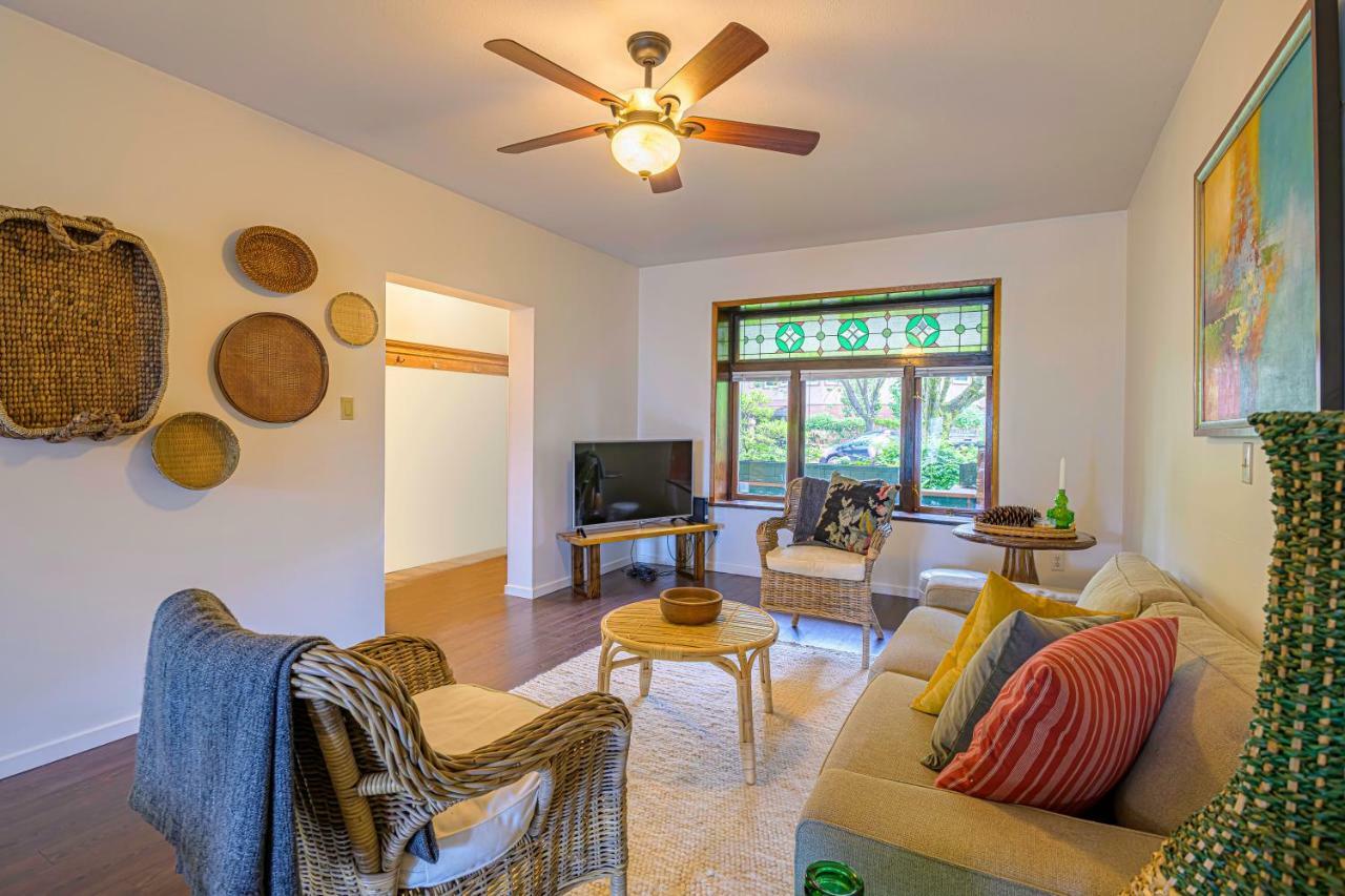 Charming 1 Bdrm View Suite Vancouver Buitenkant foto